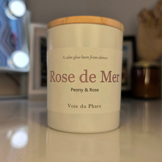 Rose de Mer bottle with a blurred background